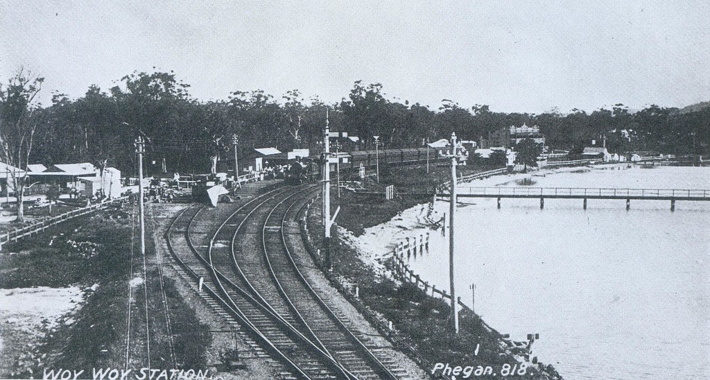Woy Woy Station, Jack West store, Bayview Hotel prior to 1… Flickr