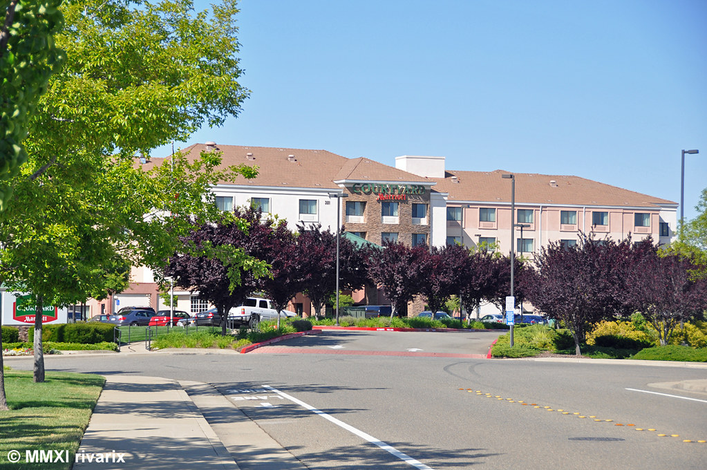 Courtyard Roseville Galleria Mall A marriott hotel in Rose… Flickr