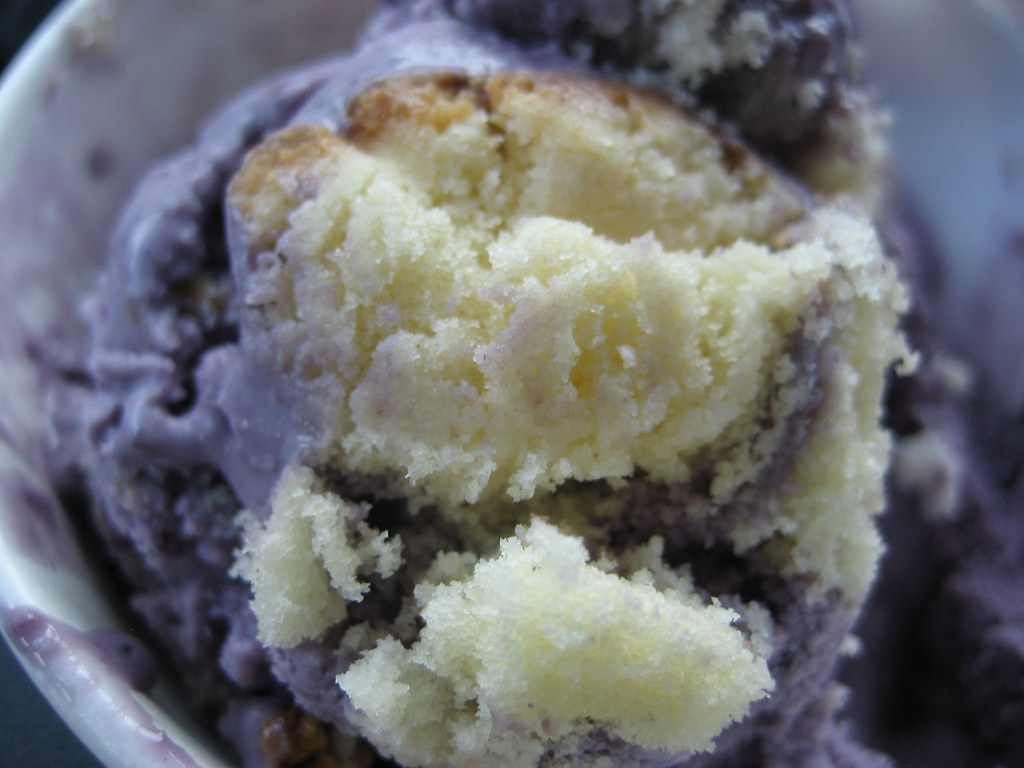 Blueberry Muffin Ice Cream Amy's Ice Creams is the best! I… Flickr