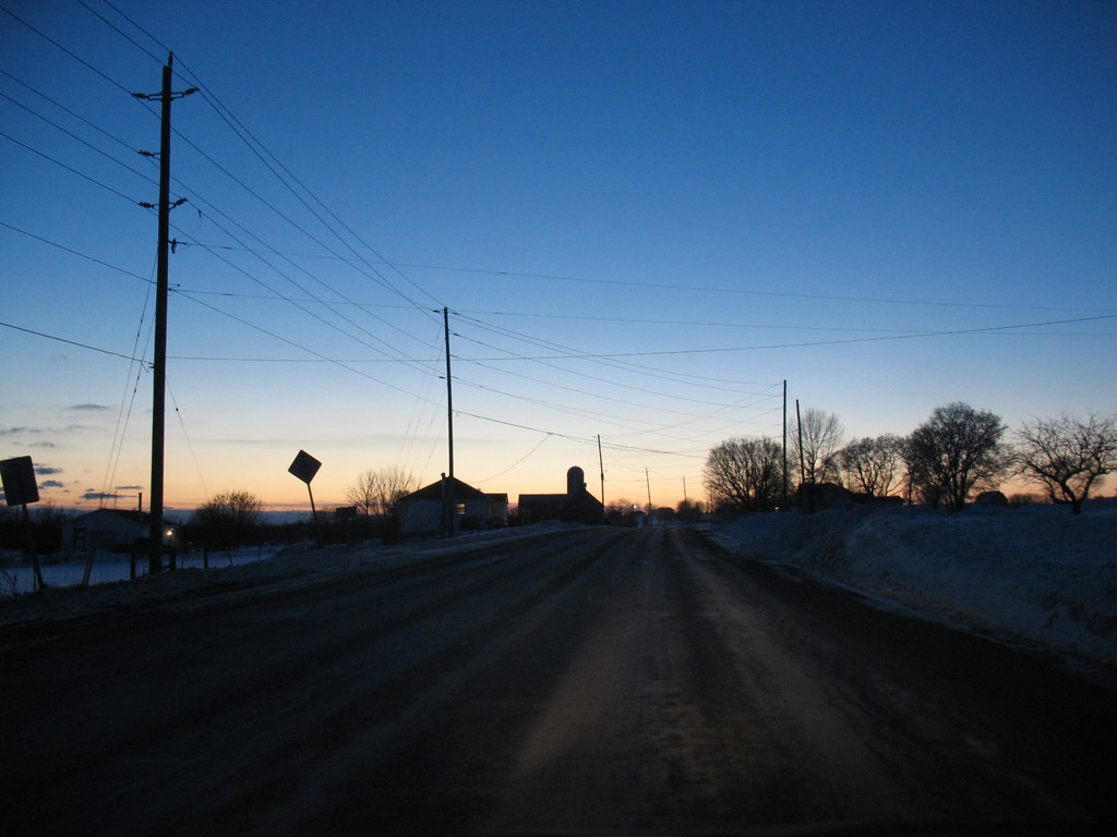 Sundown on Hamilton Road Hamilton Road, west of Belleville… Flickr