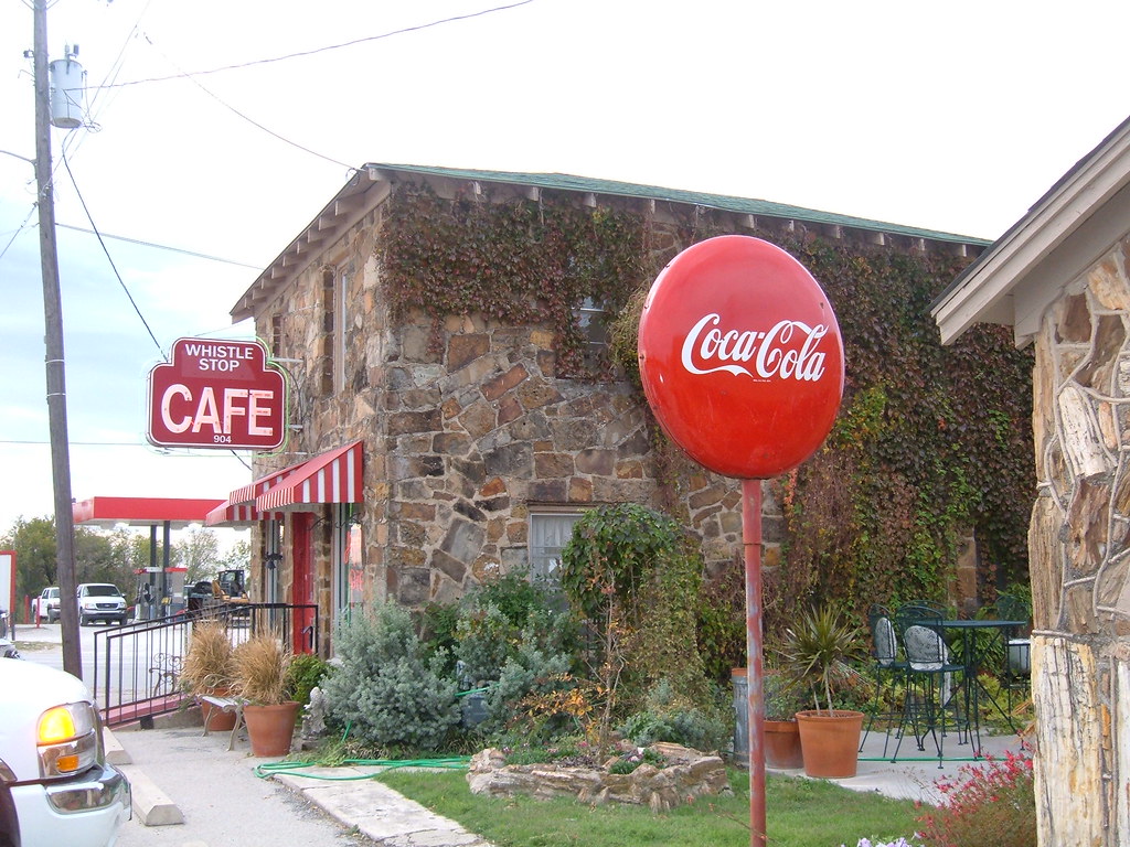 Whistle Stop Cafe in Decatur, TX The Texas Tourist Camp an… Flickr