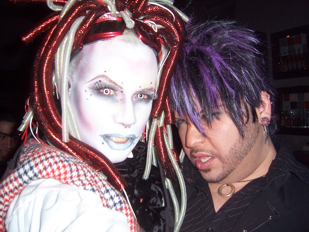 SALE and JAY JAY from Milios Hair Salon SALE and JAY JAY… Flickr