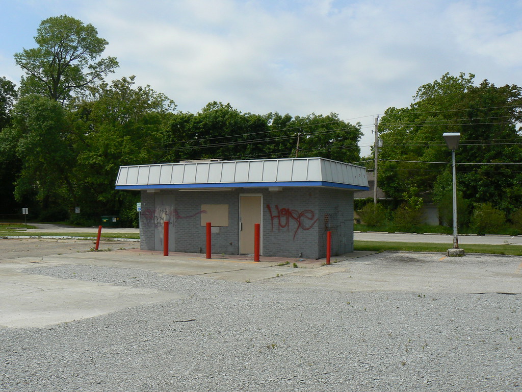Gas Station, Indianapolis Wes Janz Flickr