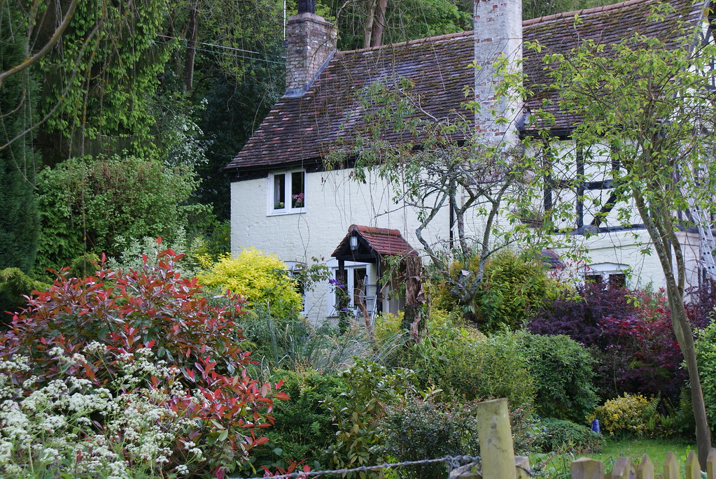 Cottage by the River Severn A truely hidden away cottage c… Flickr