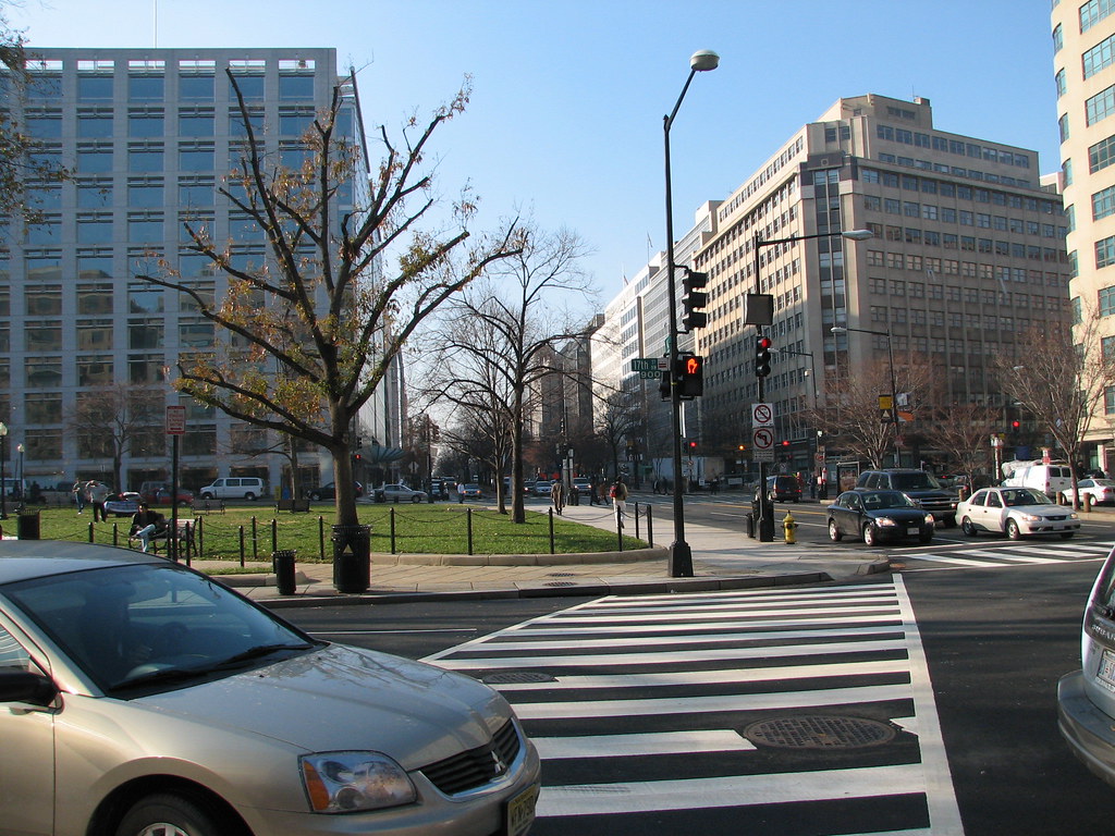 Washington DC 17th Street On the crossroads of 17th street… Flickr