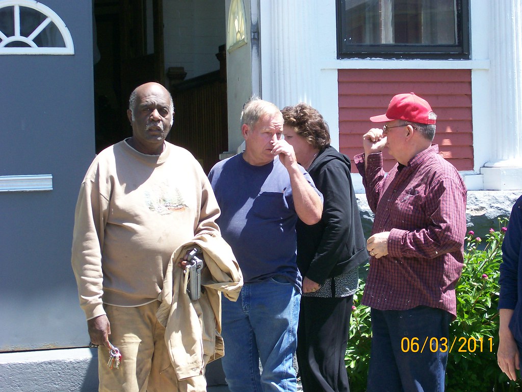 100_2652 "Mississippi Team" "Help 2 churches" Buffalo NY. … Flickr