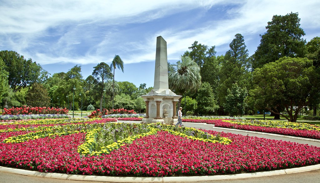 Queens Park Toowoomba, Queensland. Lance CASTLE Flickr