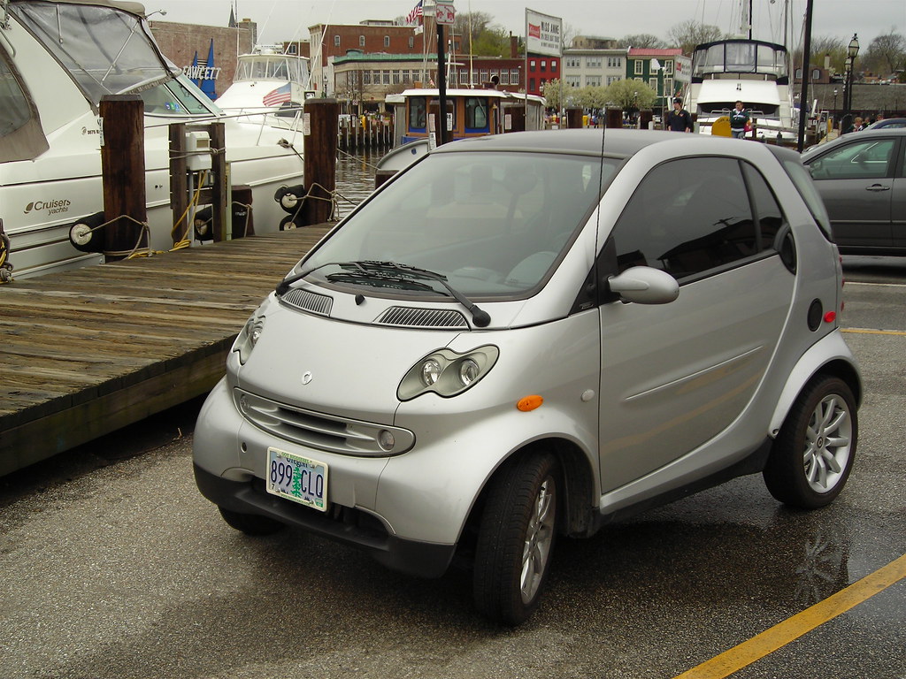Smart Car great design I would love to drive one this … Flickr
