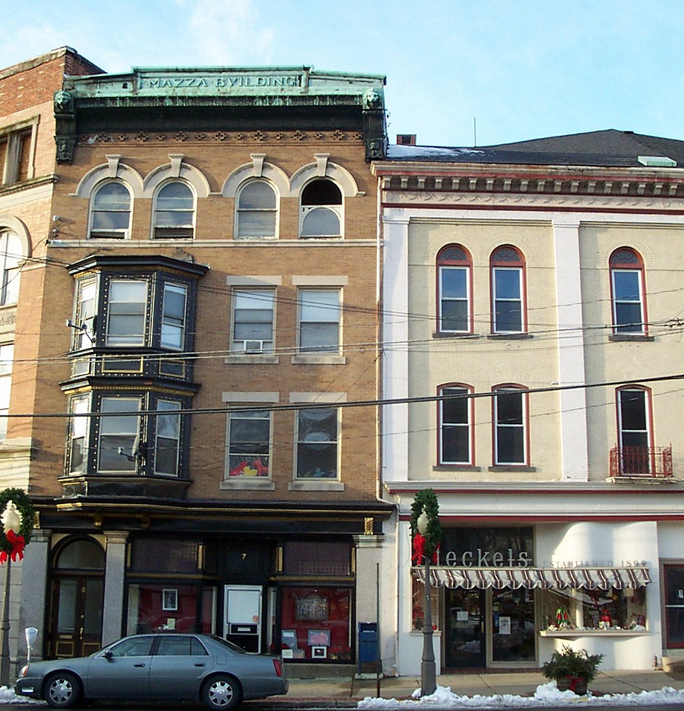Downtown Bangor, PA Mazza Bvilding A quaint little town n… Flickr