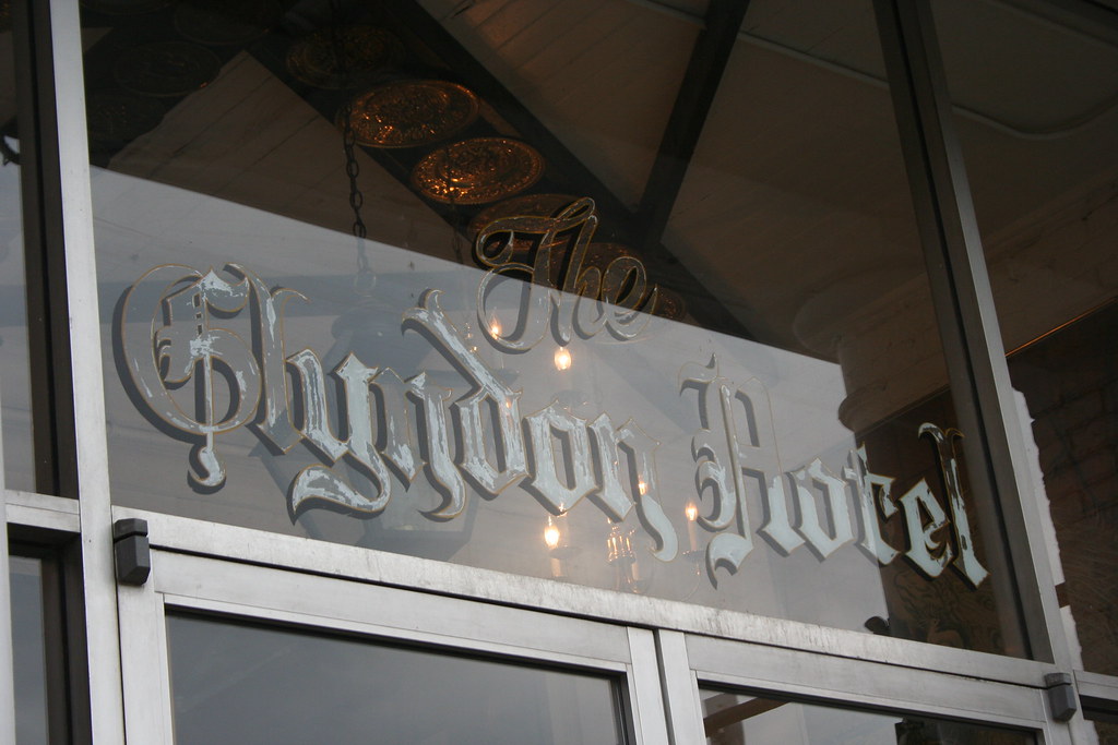 glyndon entry the historic glyndon hotel, richmond, ky MrsCoachman Flickr