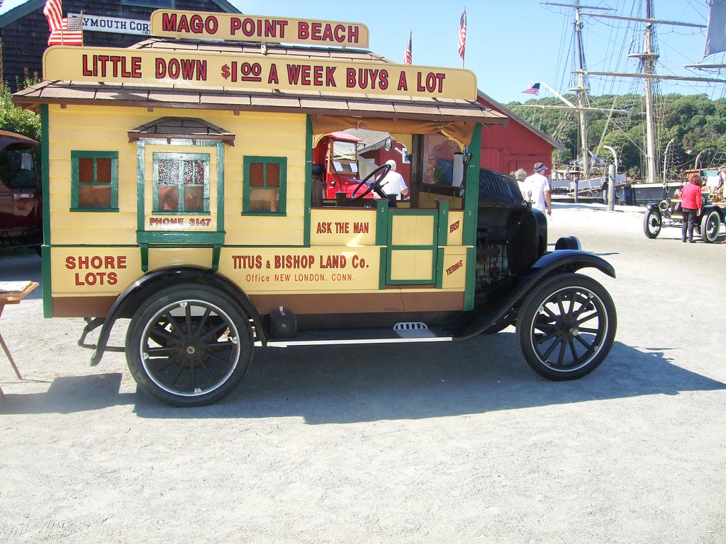 Customize Vehicle Antique motor vehicle used by Titus and … Flickr