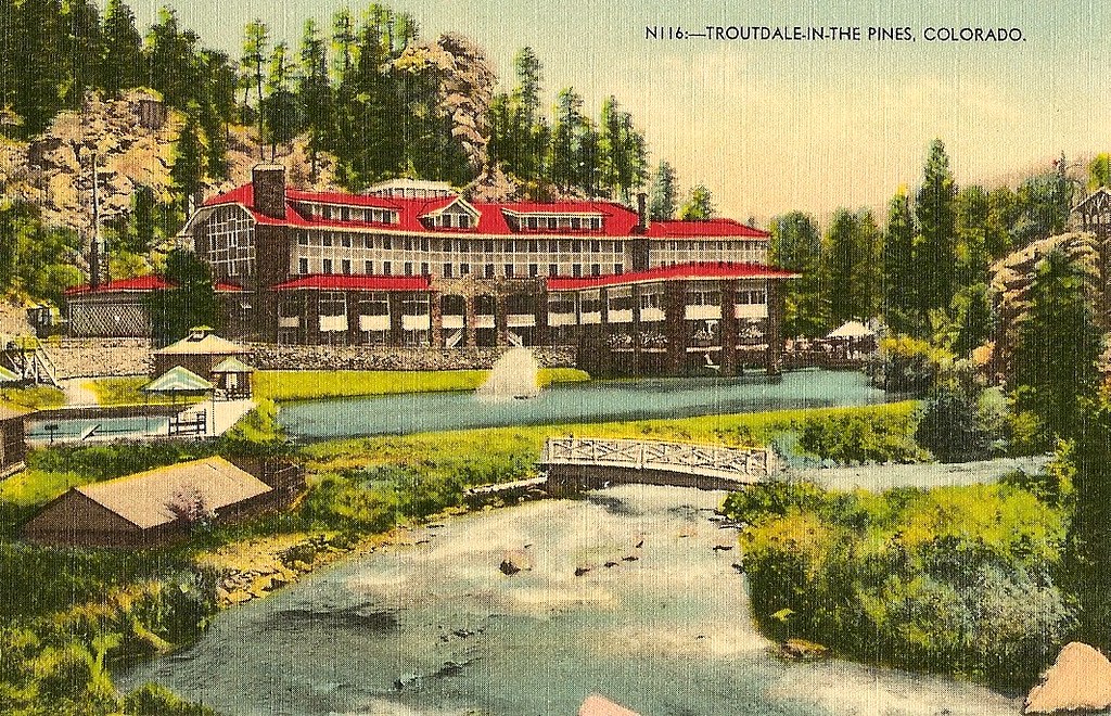TroutdaleInThePines, Evergreen, Colorado. Roberto41144 Flickr