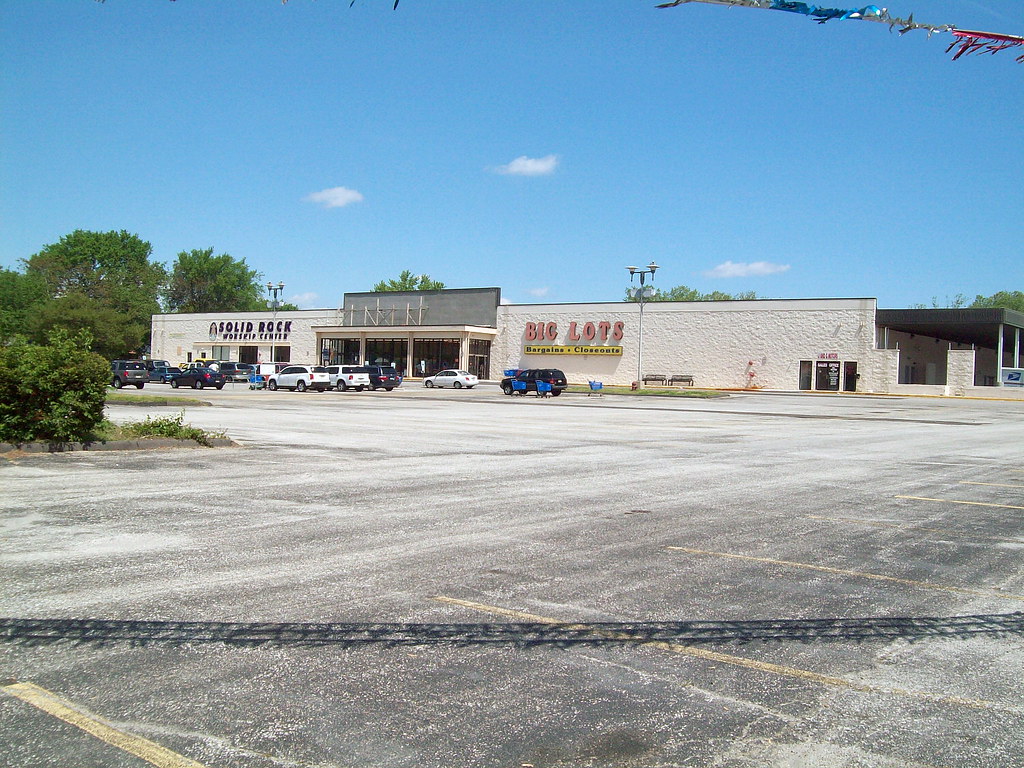 Former Builders Emporium Clementon NJ Former Vornado/Two G… Flickr