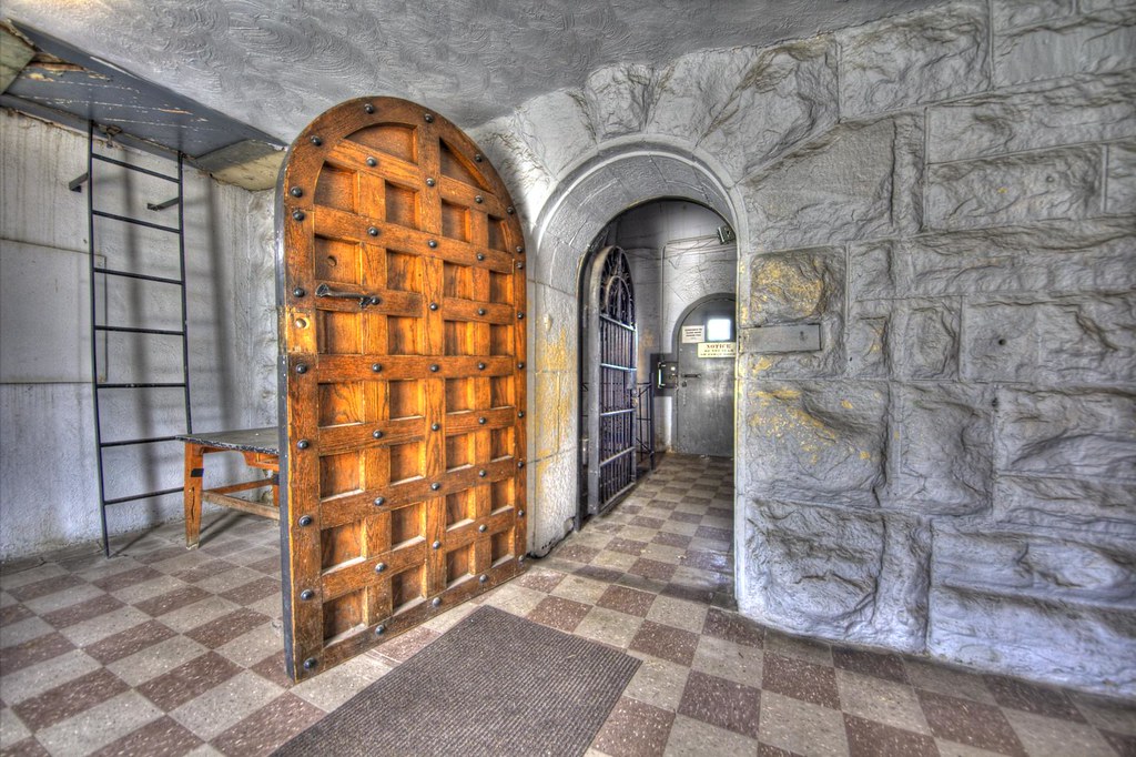 Prison Door One of the very heavy doors leading to a priso… Flickr