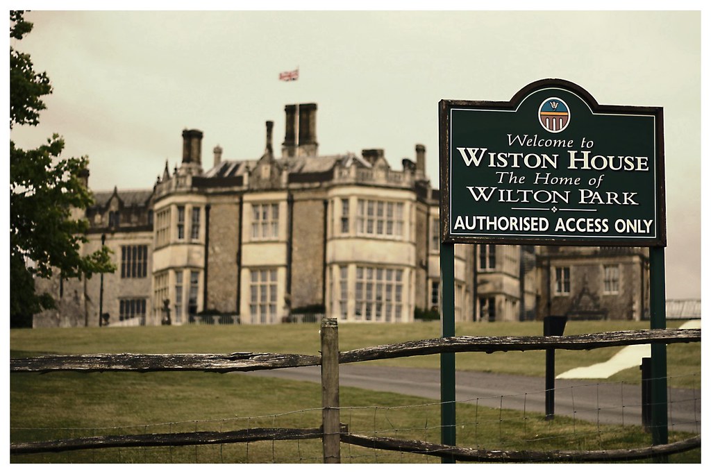 England Wiston House Photo by Eric Brown. tobymacphotos Flickr