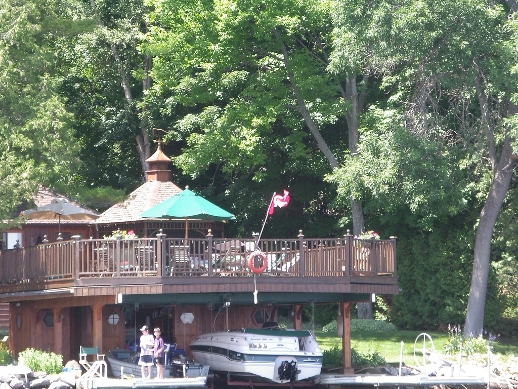 CottageHome on Clear Lake,Kawarthas,Ontario **Mary** Flickr