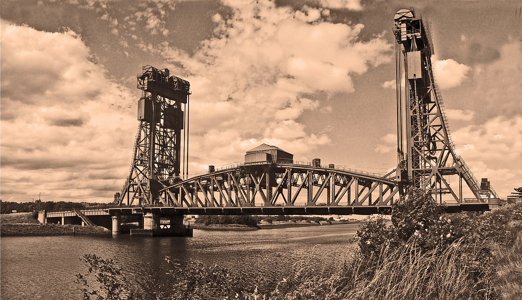 Newport Bridge The Newport Road Bridge, the second crossin… Flickr