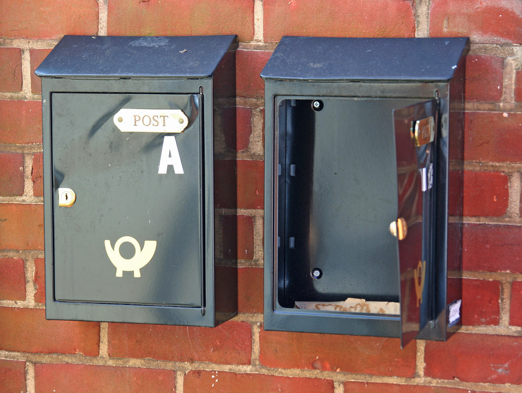 letter boxes Leo Reynolds Flickr