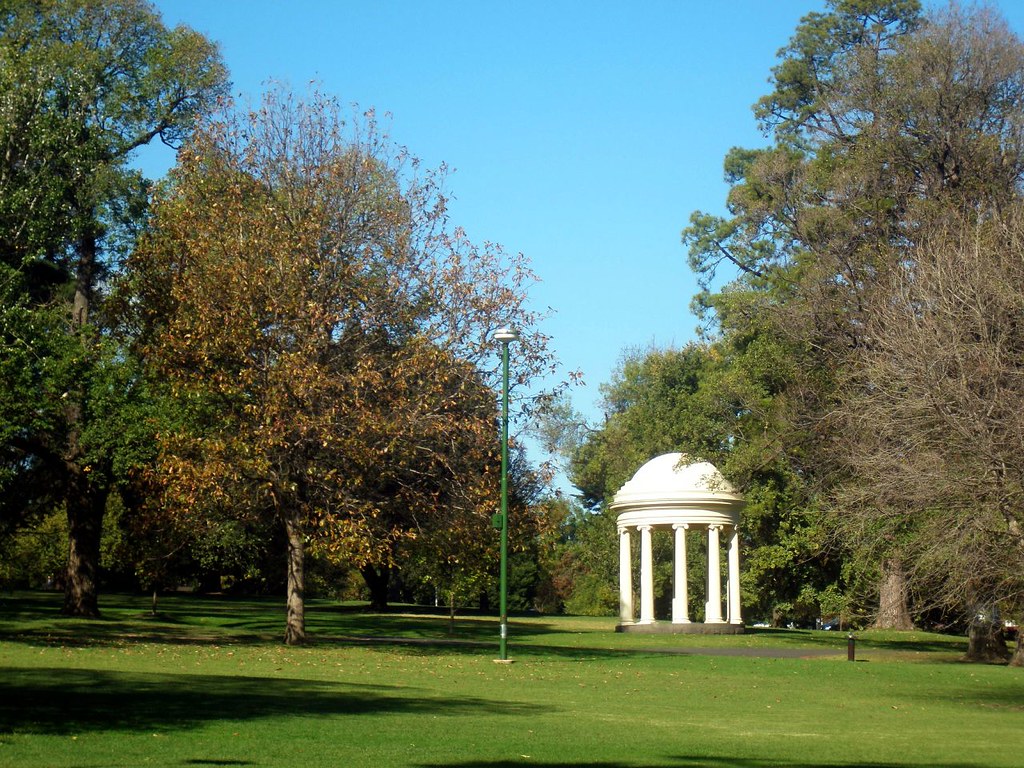 Melbourne’s Top 5 Picnic Spots for Families Picnic Blanket