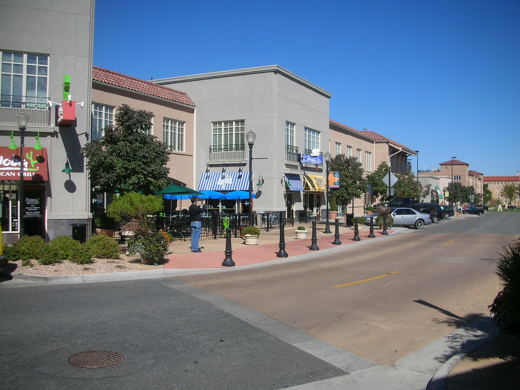 Lowry Town Center Oct05 The redevelopment of the Lowry Ai… Flickr