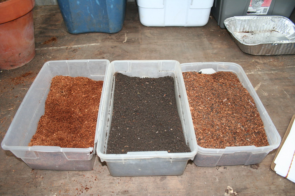 Potting Mix 101 Will Allen's Potting Mix. Working from lef… Flickr