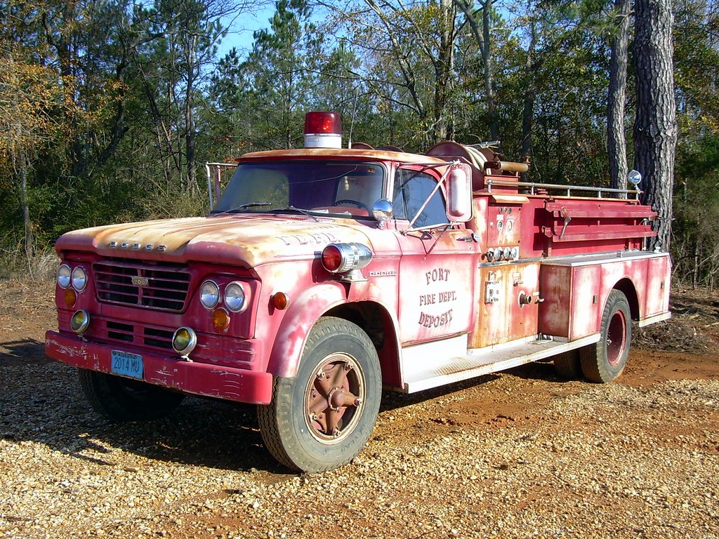Fort Deposit Alabama Fire Dept. This 1962 Dodge 700 pumper… Flickr