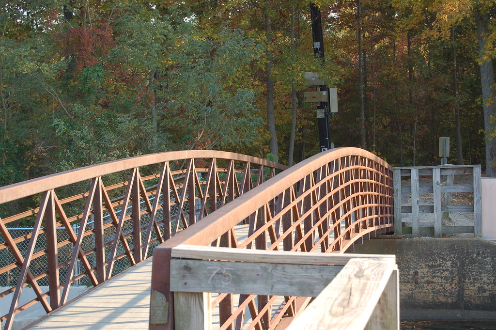 Bridge over Lake Johnson dam Suzie Tremmel Flickr