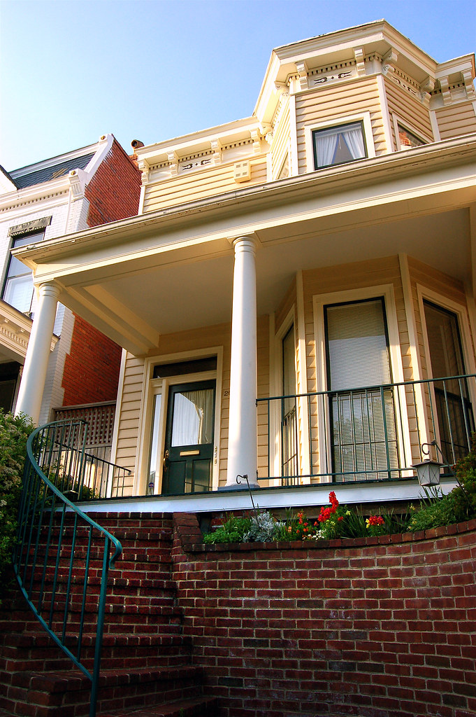 2000 Block Stuart Avenue Fan District; Richmond VA Flickr