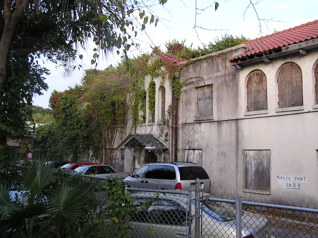 Charleston, St. Philip Street, Memminger Elementary School… Flickr