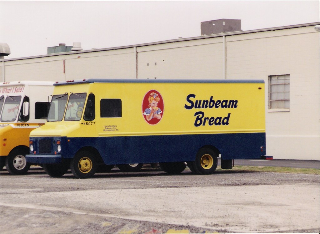 Flickriver Photoset 'Sunbeam Bread Truck' by nashviller22