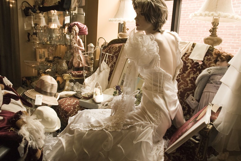 Antique wedding dress Antique store in Atlanta, just like … Flickr