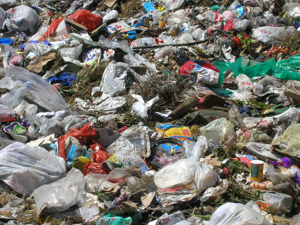 Mountain of rubbish Mountain of rubbish Flickr