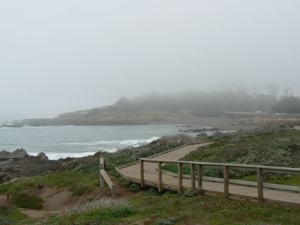 2007 03 Cambria Cambria, CA near Hearst Castle right … Flickr