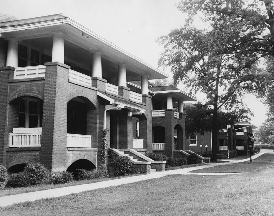 Kirkland Hall Kirkland Hall opened in 1914 and razed in 19… Flickr