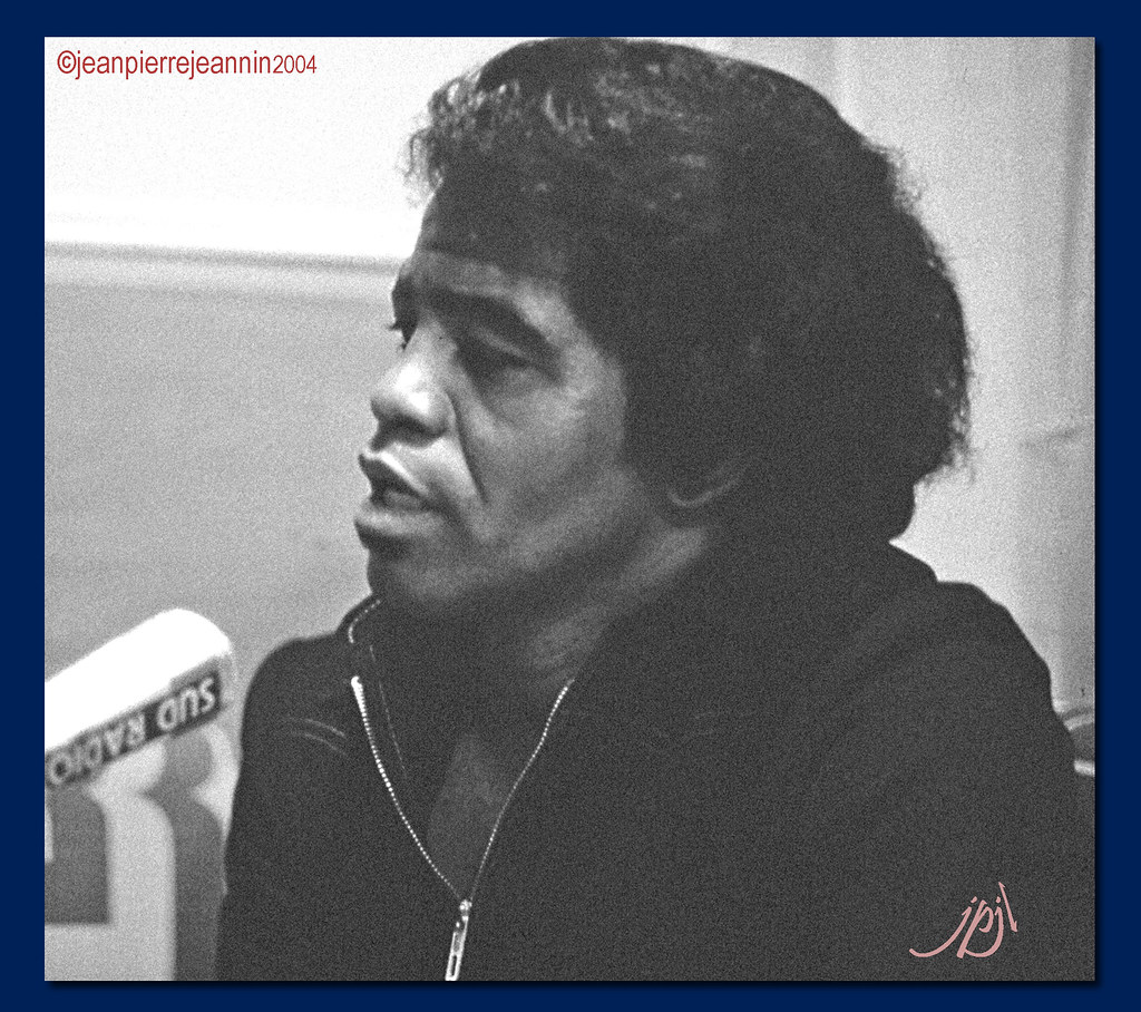 James Brown (3sC) James Brown, à Toulouse en 1974. Le Pape… Flickr