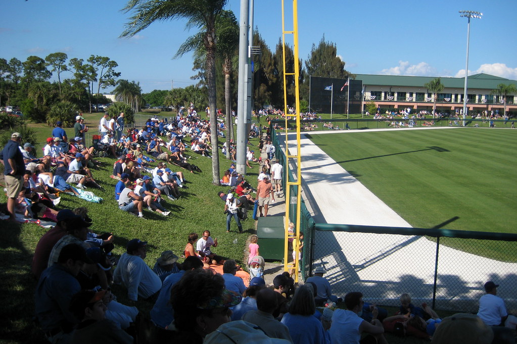 Florida Vero Beach Holman Stadium Berm The Dodgertow… Flickr