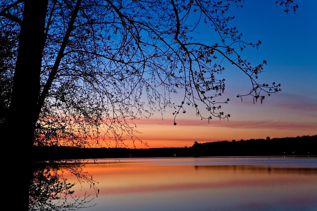 Legend Lake 05060741 Sunrise on Legend Lake in Keshena, W… Flickr