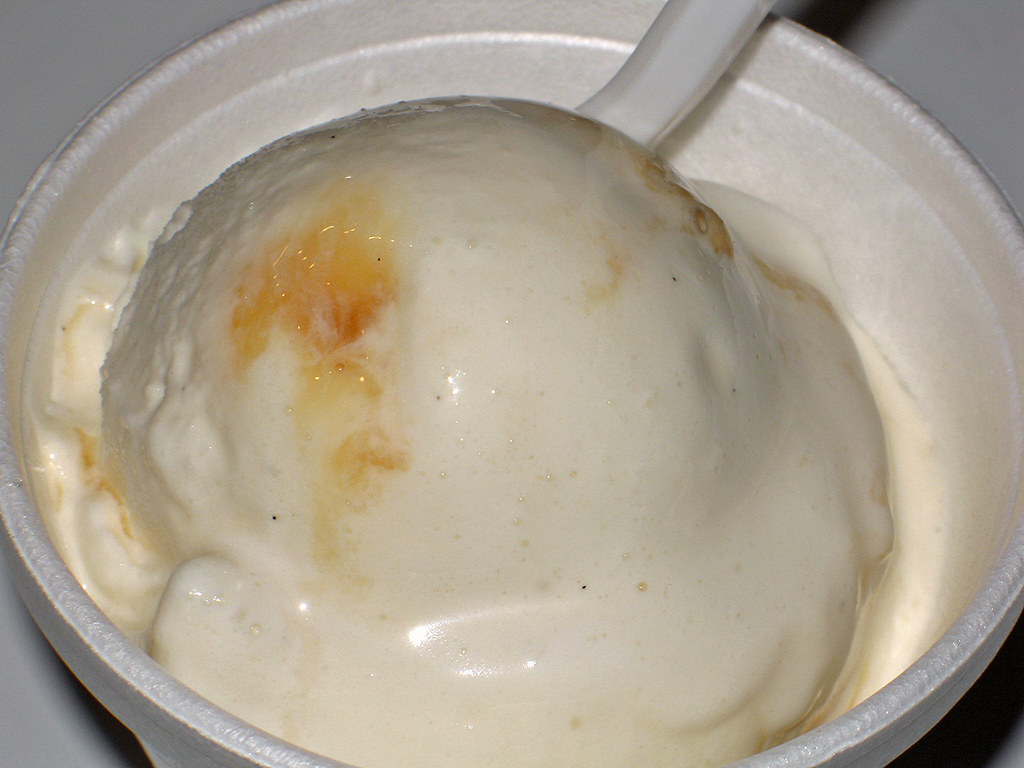 Best. Ice cream. Ever. Bacon caramel ice cream, by Tai Kim… Flickr