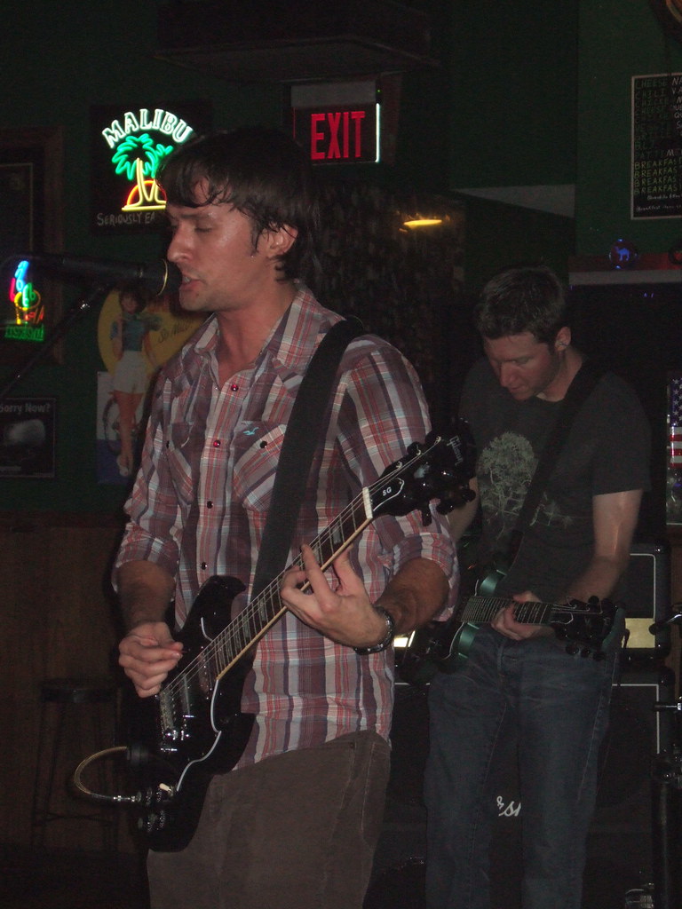 DSCF1780 The Action Item, Back Alley, Fullerton, Nov 17, 2… Flickr