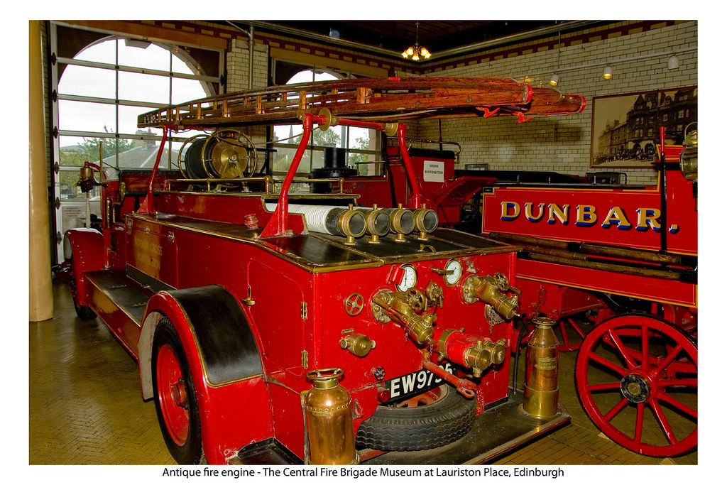 Antique Fire Engine | Antique fire engine - The Central Fire… | Flickr