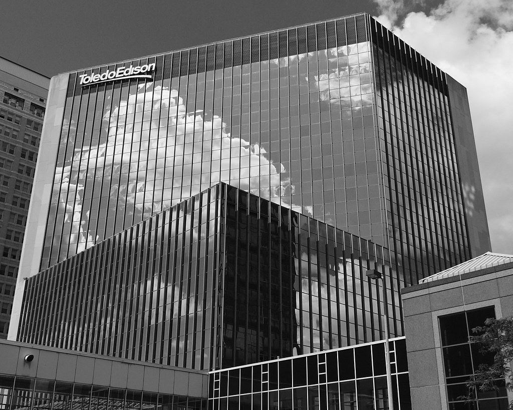Toledo Edison Building a photo on Flickriver