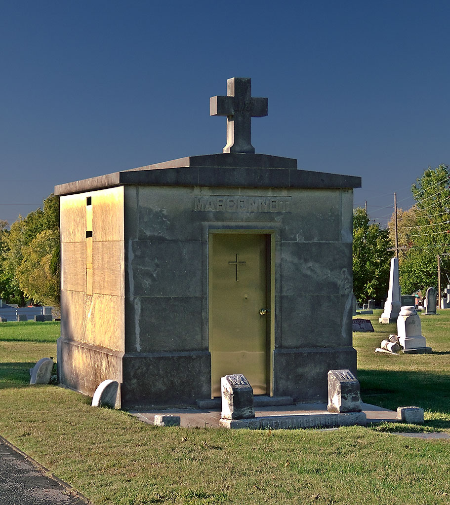 Mount Olive Catholic Cemetery, in Lemay, Missouri, USA t… Flickr