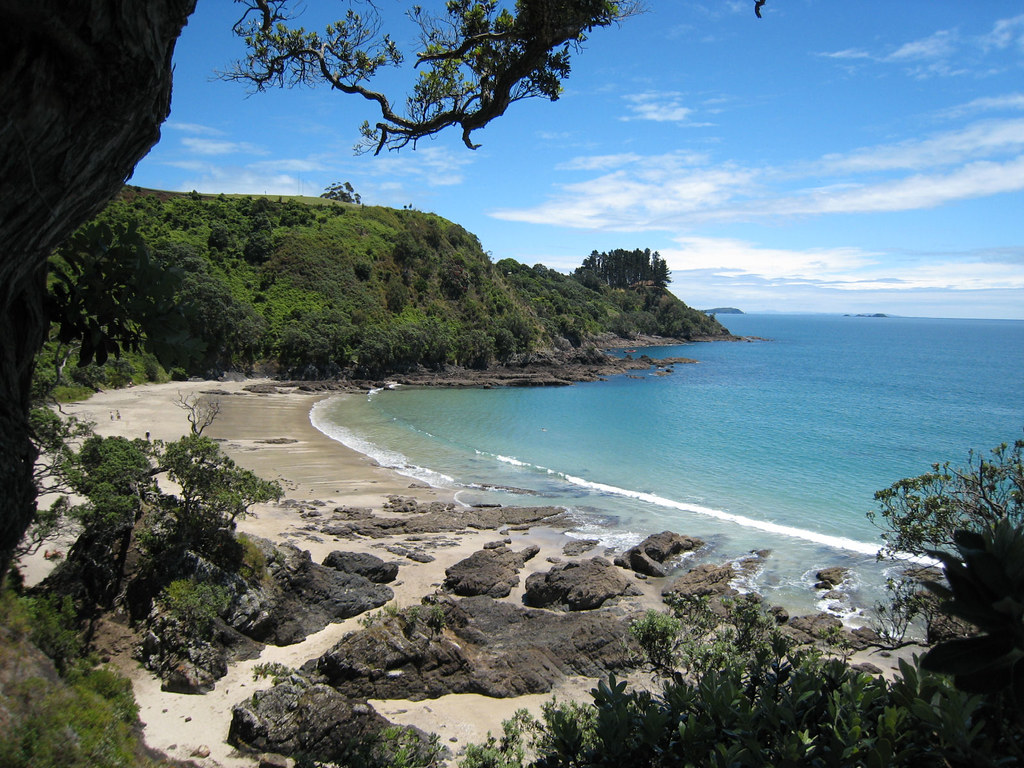 Palm Beach on Waiheke Island 2 This part of Palm Beach tur… Flickr