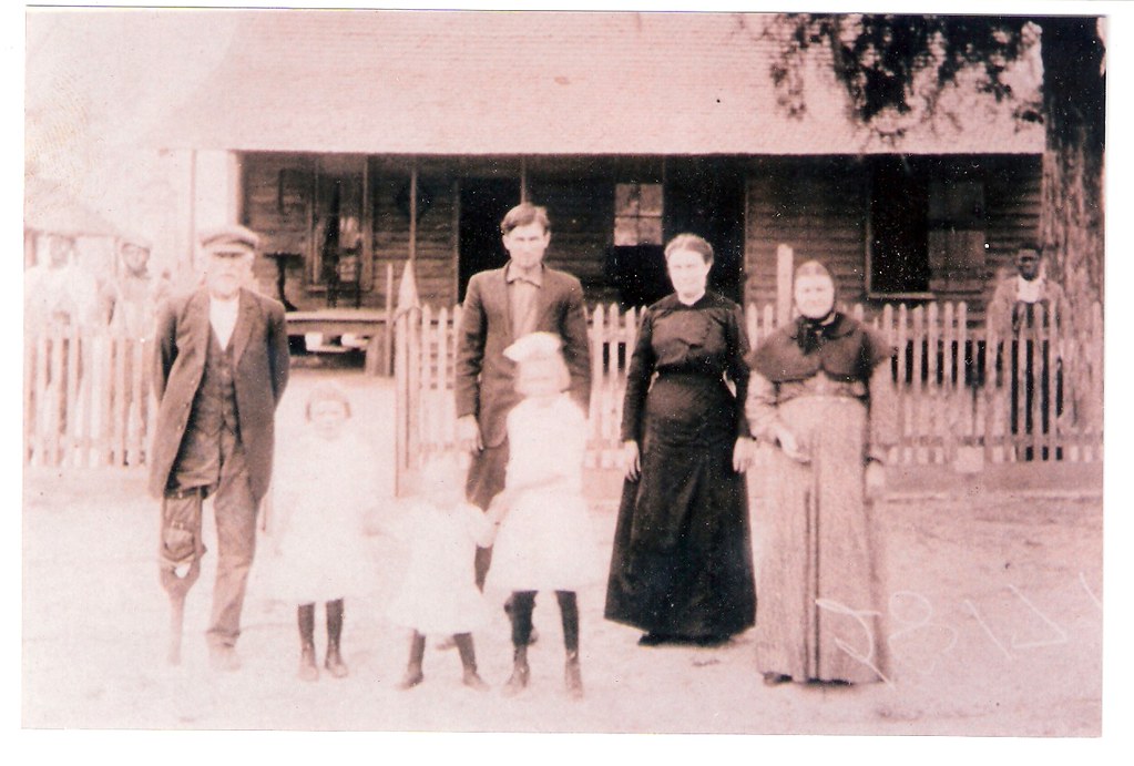 Ehrhardt, SC Jacob Cornelius (Peg Leg) Copeland, far left.… Flickr