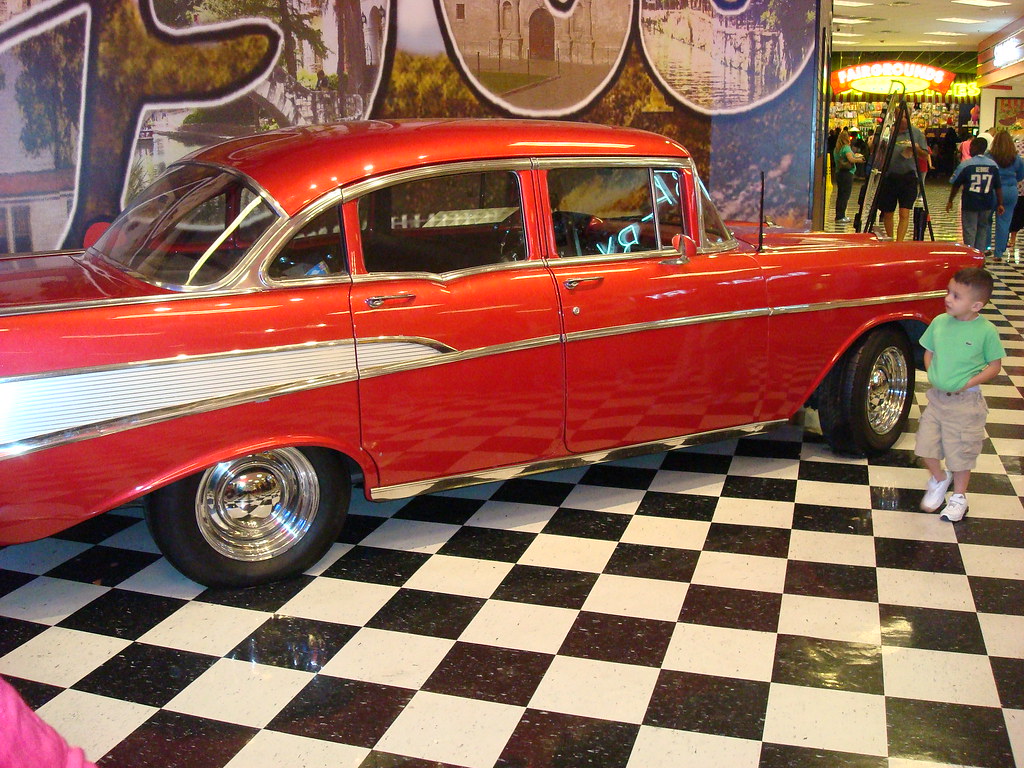 1957 Chevy Bellaire Cool car, they just don't make them li… Flickr