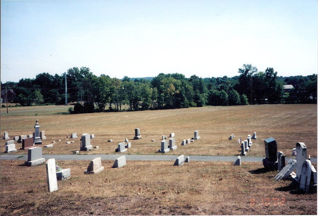 New Hanover Lutheran Church (Gilbertsville, PA) Side view … Flickr