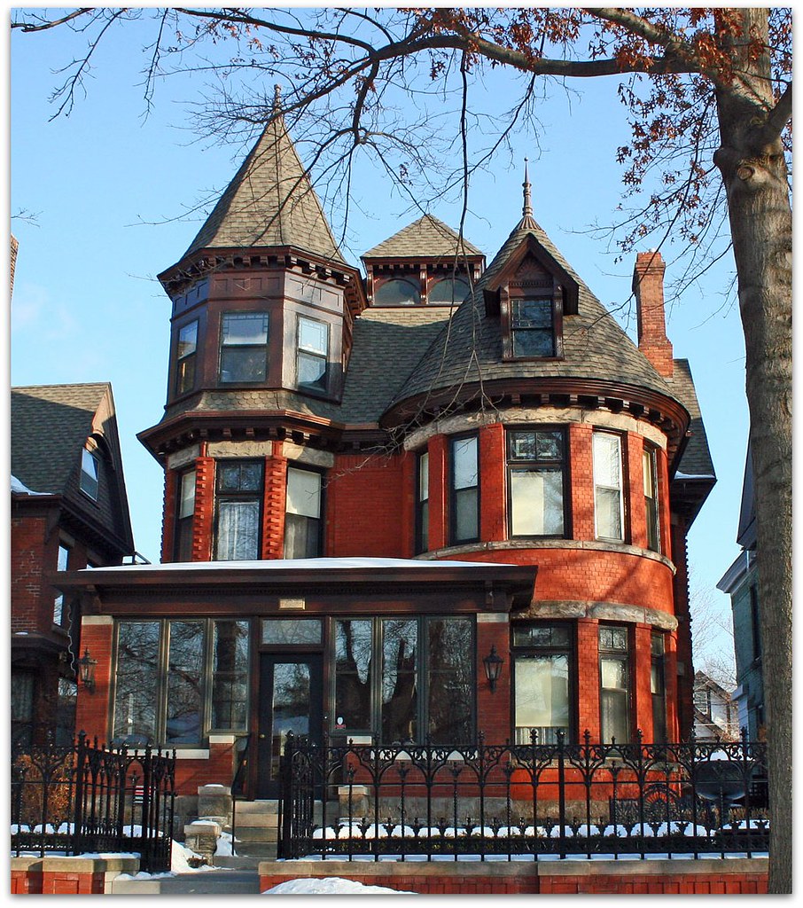 Brick Queen Anne Queen Anne, a subset of the Victorian sty… Flickr