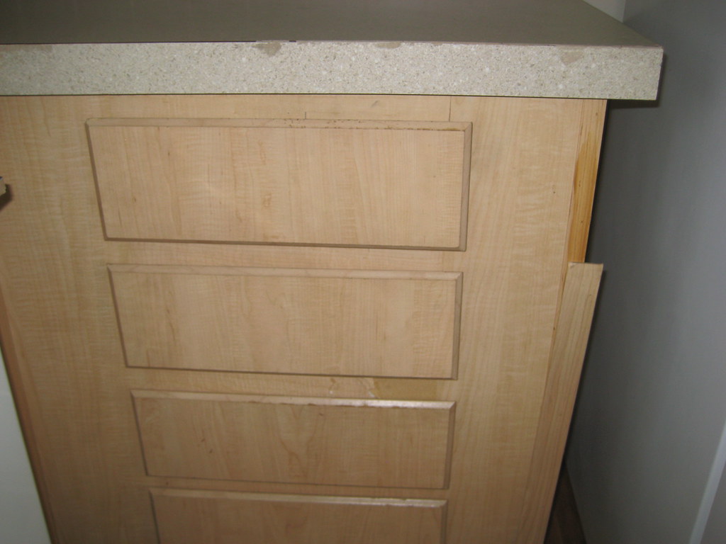 Kitchen Formica chipped. Front of peeling.… Flickr