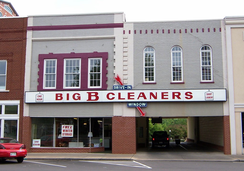 Murfreesboro, TN Big B Cleaners Notice how the first floor… Flickr