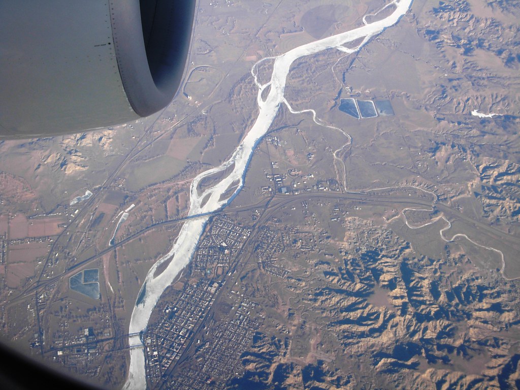 Glendive, Montana and Yellowstone River Glendive ,county s… Flickr